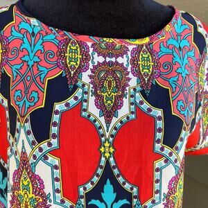 R. Rouge women’s top, armpit to armpit 21 1/2”, M-L, overlapping opening on back